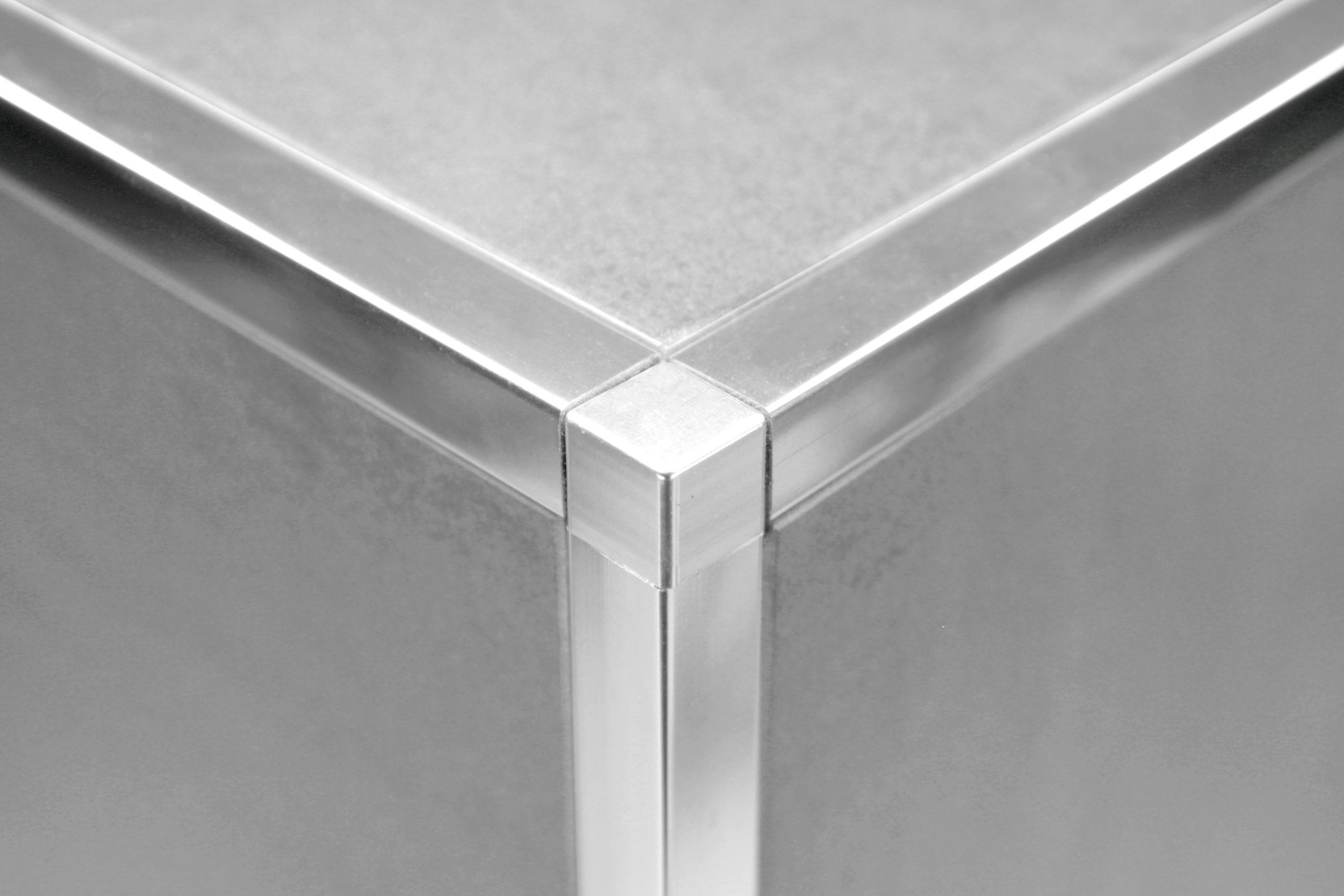 Pre-Fabricated Inside Corners for 10.5mm Mosaic Angle - Matt Black